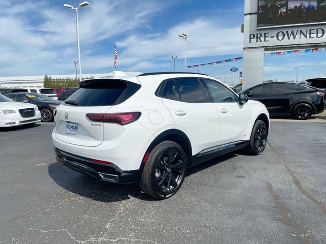 Used 2025 Buick Envision Sport Touring AWD/4WD image 5