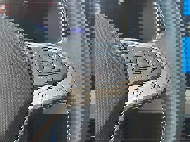 New 2025 Volkswagen Taos SE image 20