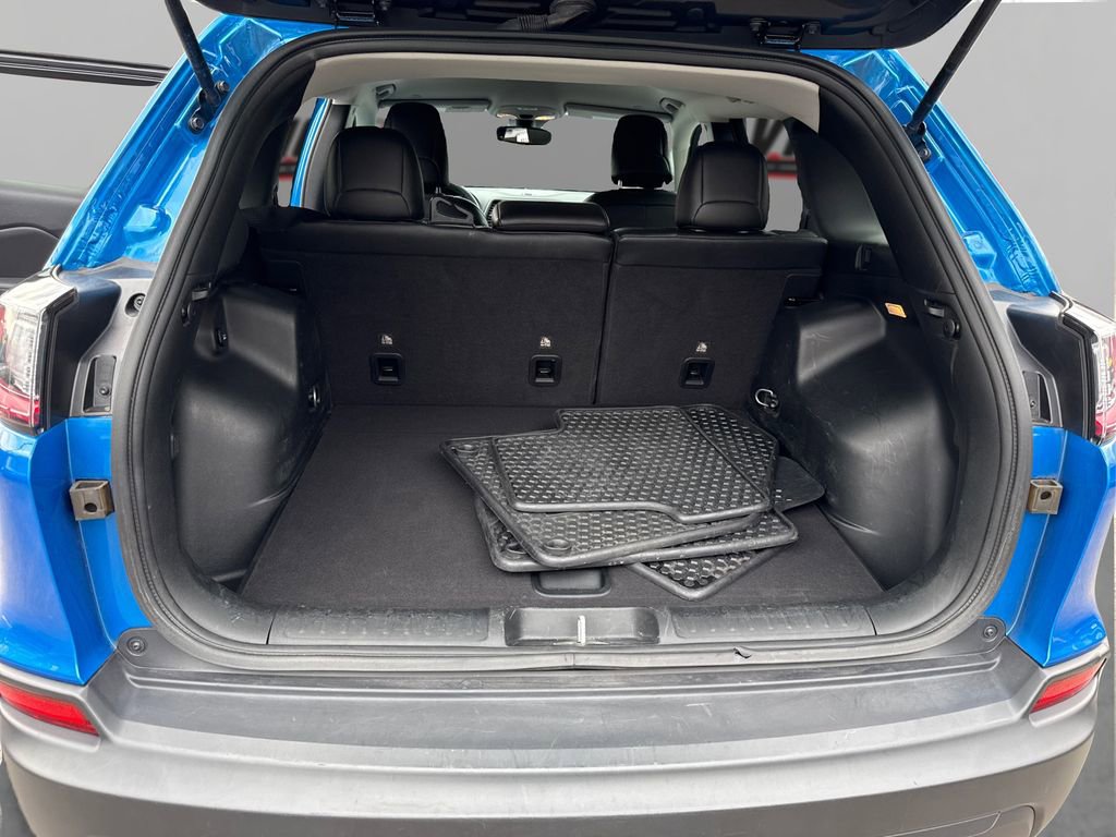 Used 2022 Jeep Cherokee Latitude Lux image 11