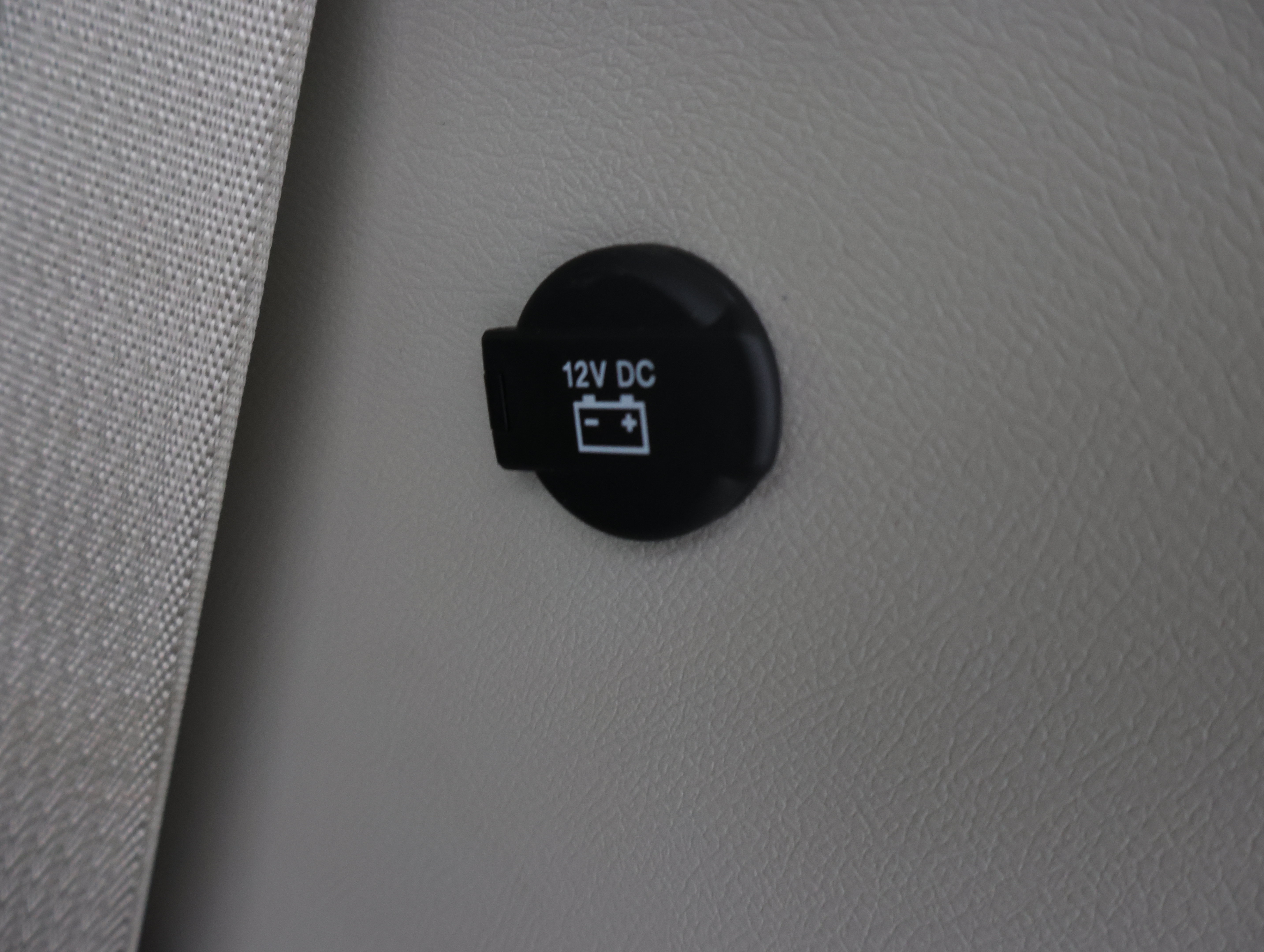 Used 2024 Chrysler Pacifica Touring-L FWD image 28