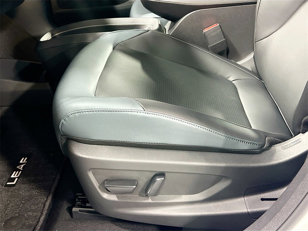 New 2026 Nissan Leaf SV+ image 19