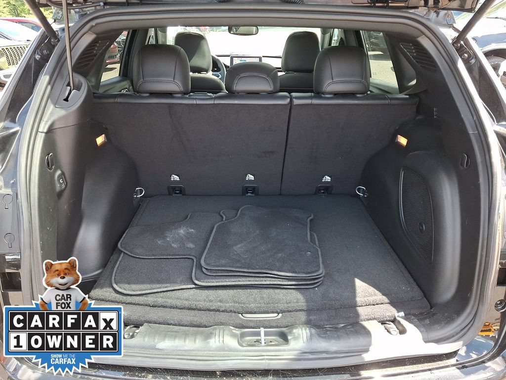 Used 2023 Jeep Compass High Altitude AWD/4WD image 28