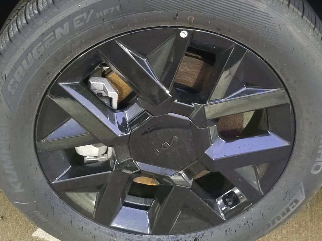 New 2026 Kia EV9 Land w/ Nightfall Edition Package image 15