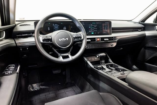 Used 2025 Kia K5 LXS image 7