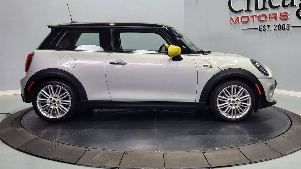Used 2021 MINI Cooper SE w/ 6.5" Touchscreen Package FWD image 6