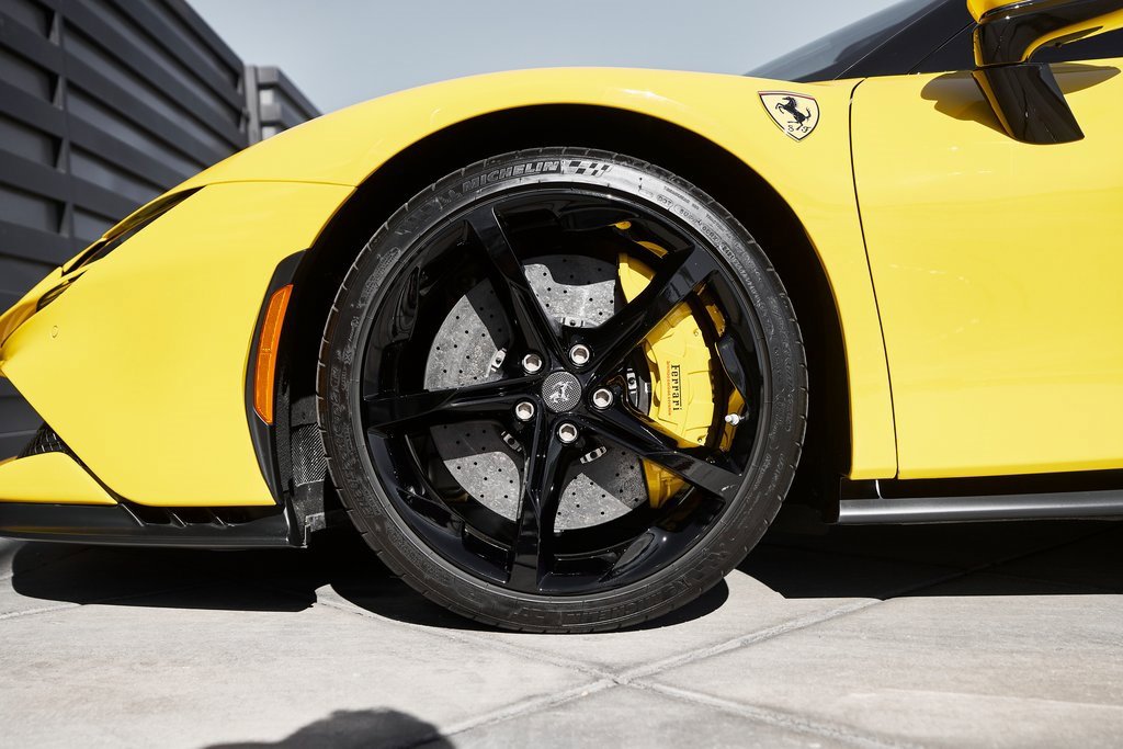 Used 2022 Ferrari SF90 Stradale image 3