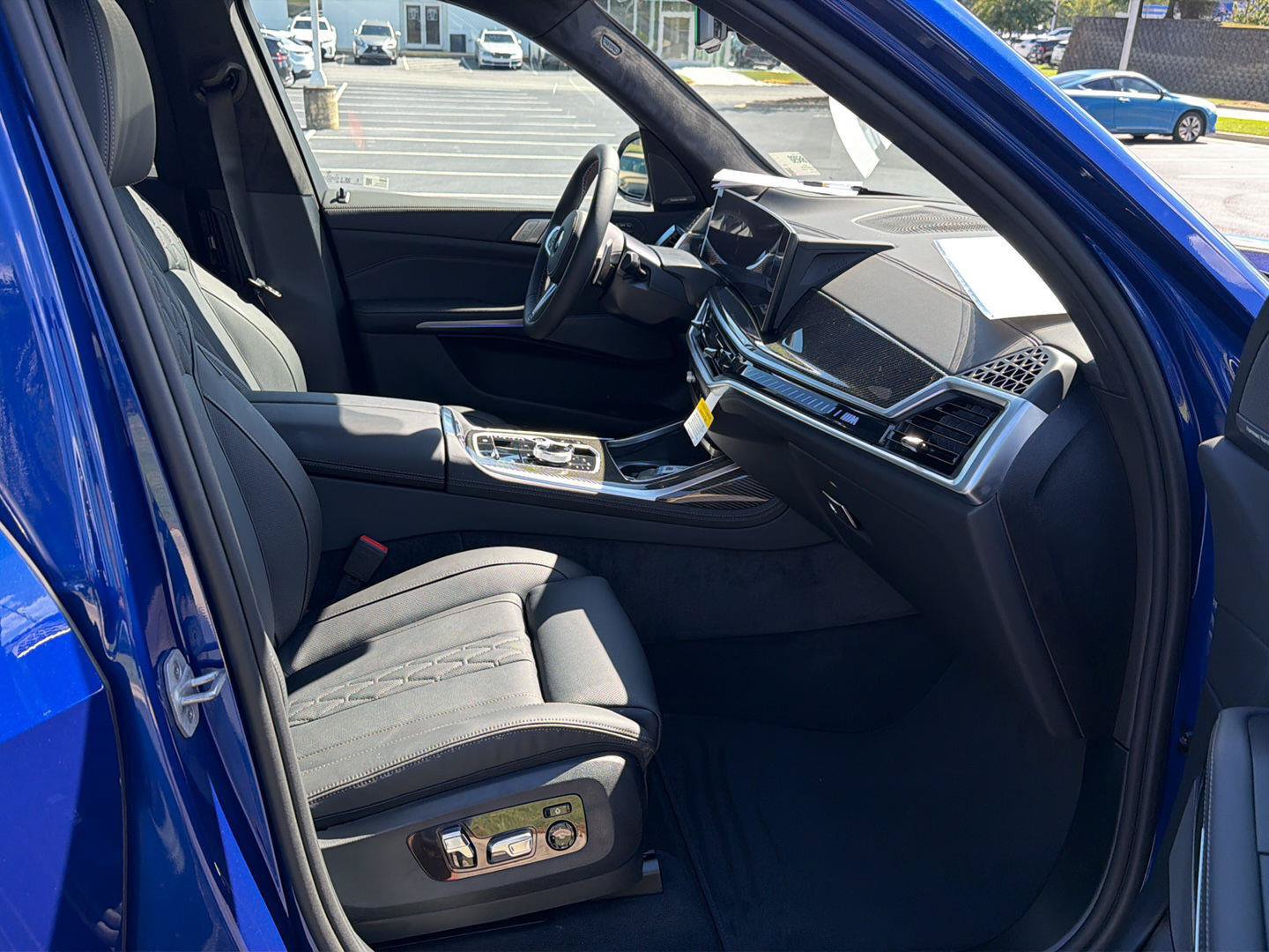 New 2027 BMW X7 M60i AWD/4WD image 15