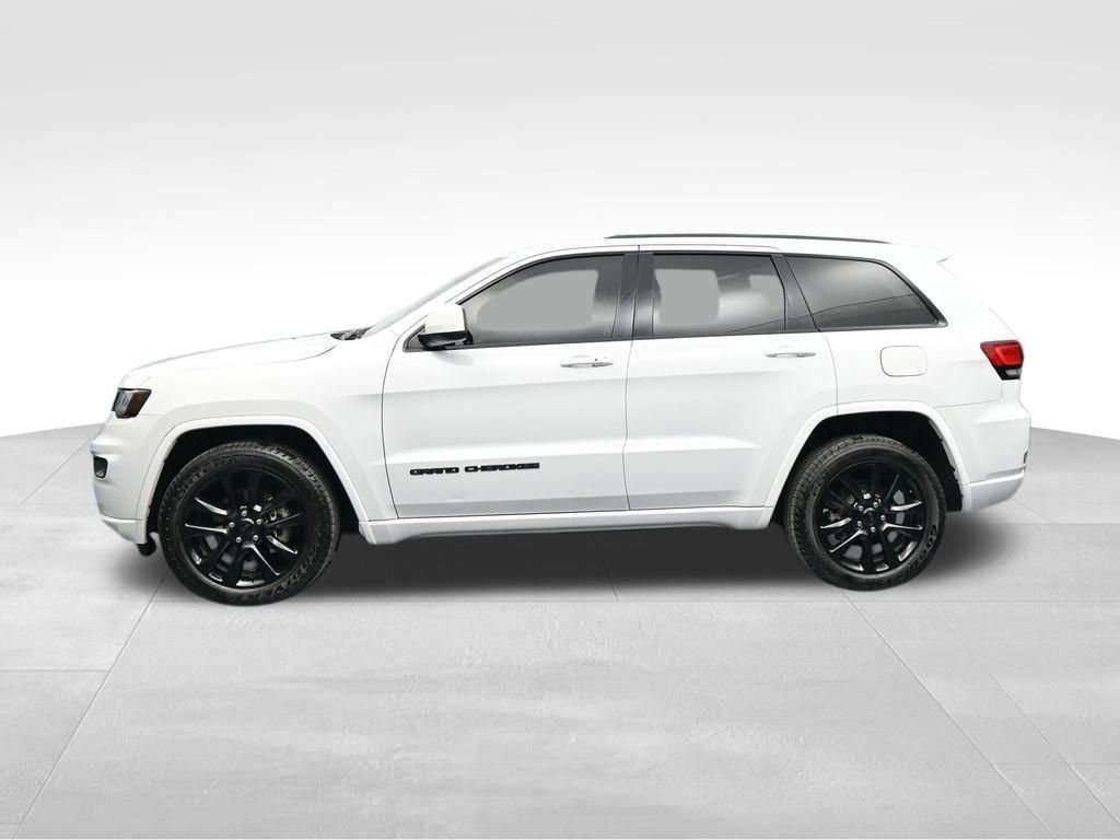 Used 2018 Jeep Grand Cherokee Altitude AWD/4WD video 2