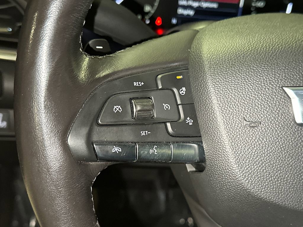 Used 2020 Cadillac CT4 Premium Luxury image 32