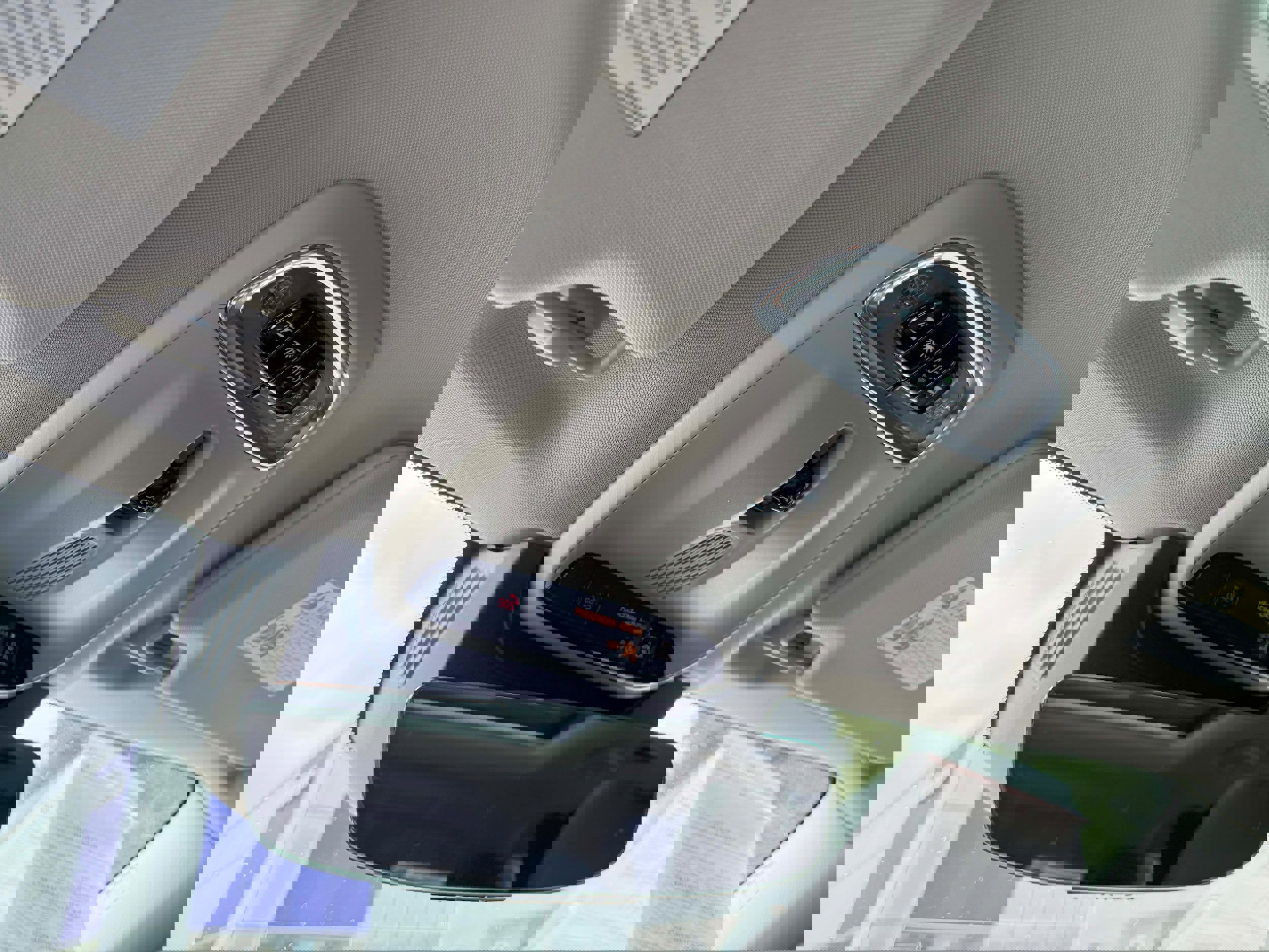 Used 2022 Volvo XC90 T6 Momentum image 25