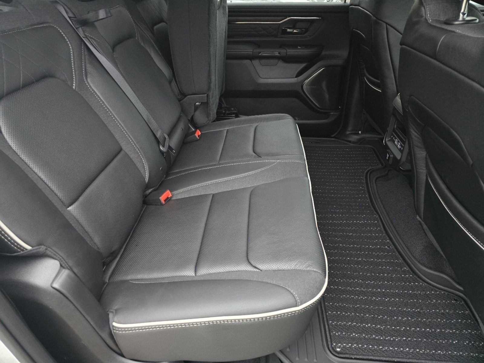 New 2026 RAM 1500 Limited image 12