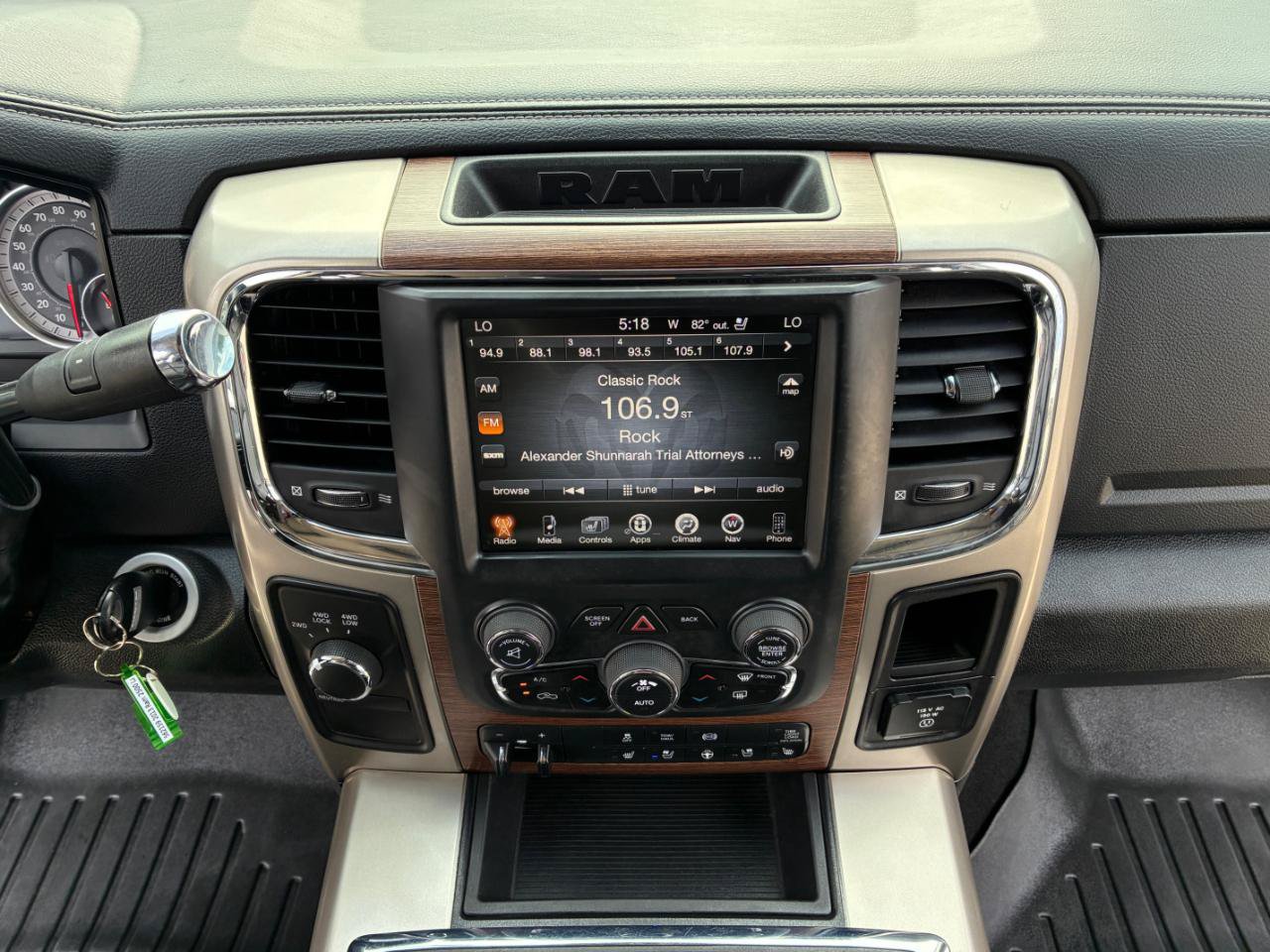 Used 2013 RAM 2500 Laramie AWD/4WD image 20