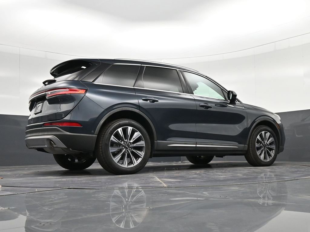 Used 2021 Lincoln Corsair Reserve FWD image 27