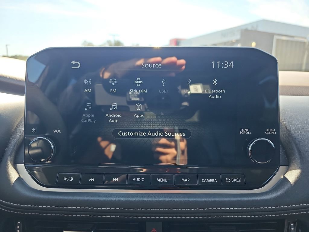 Used 2023 Nissan Rogue SL w/ SL Premium Package image 25