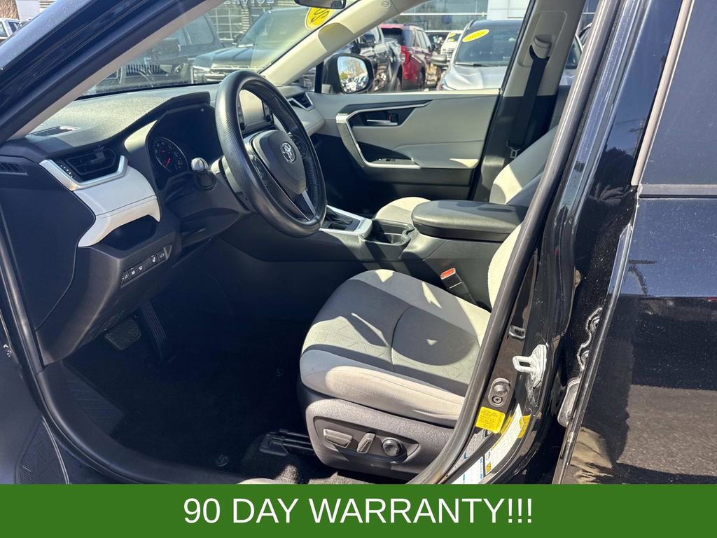 Used 2019 Toyota RAV4 XLE w/ Convenience Package AWD/4WD image 19