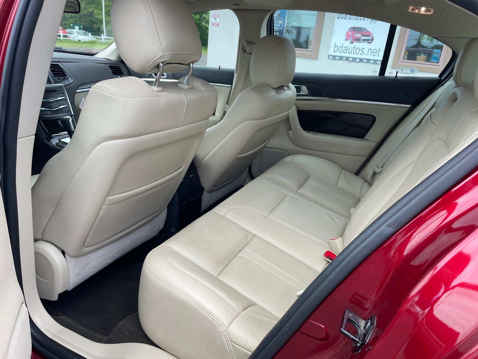 Used 2015 Lincoln MKS AWD w/ Equipment Group 201A image 24
