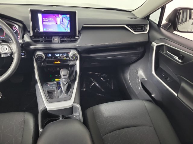 Used 2024 Toyota RAV4 XLE w/ Convenience Package FWD image 17