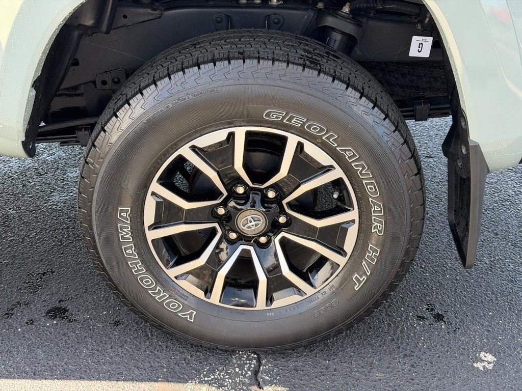 Certified 2023 Toyota Tacoma TRD Sport w/ Advanced Technology Package AWD/4WD image 9