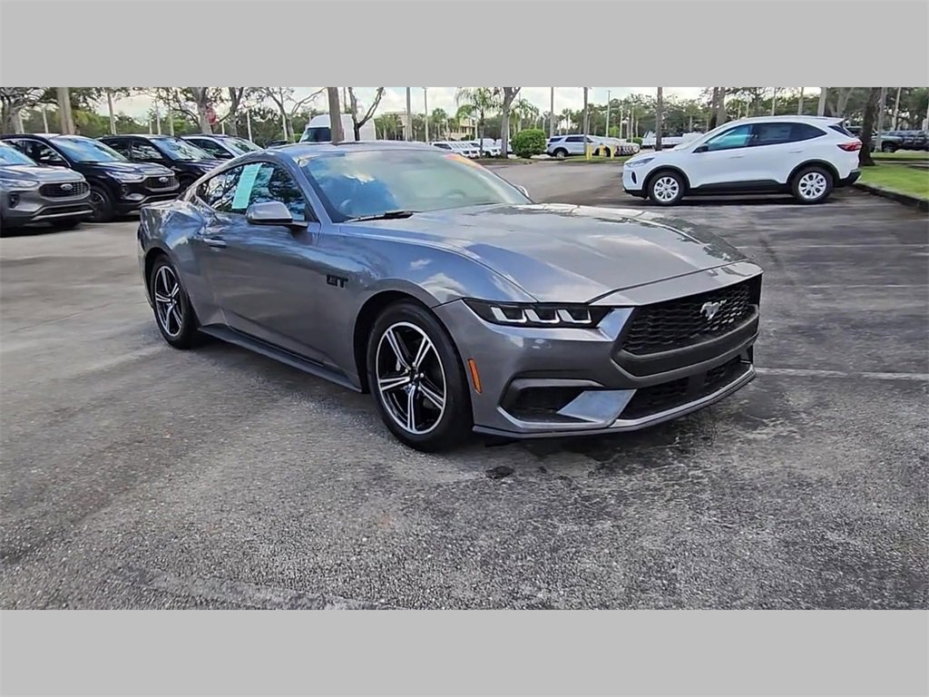 Used 2025 Ford Mustang Premium image 37