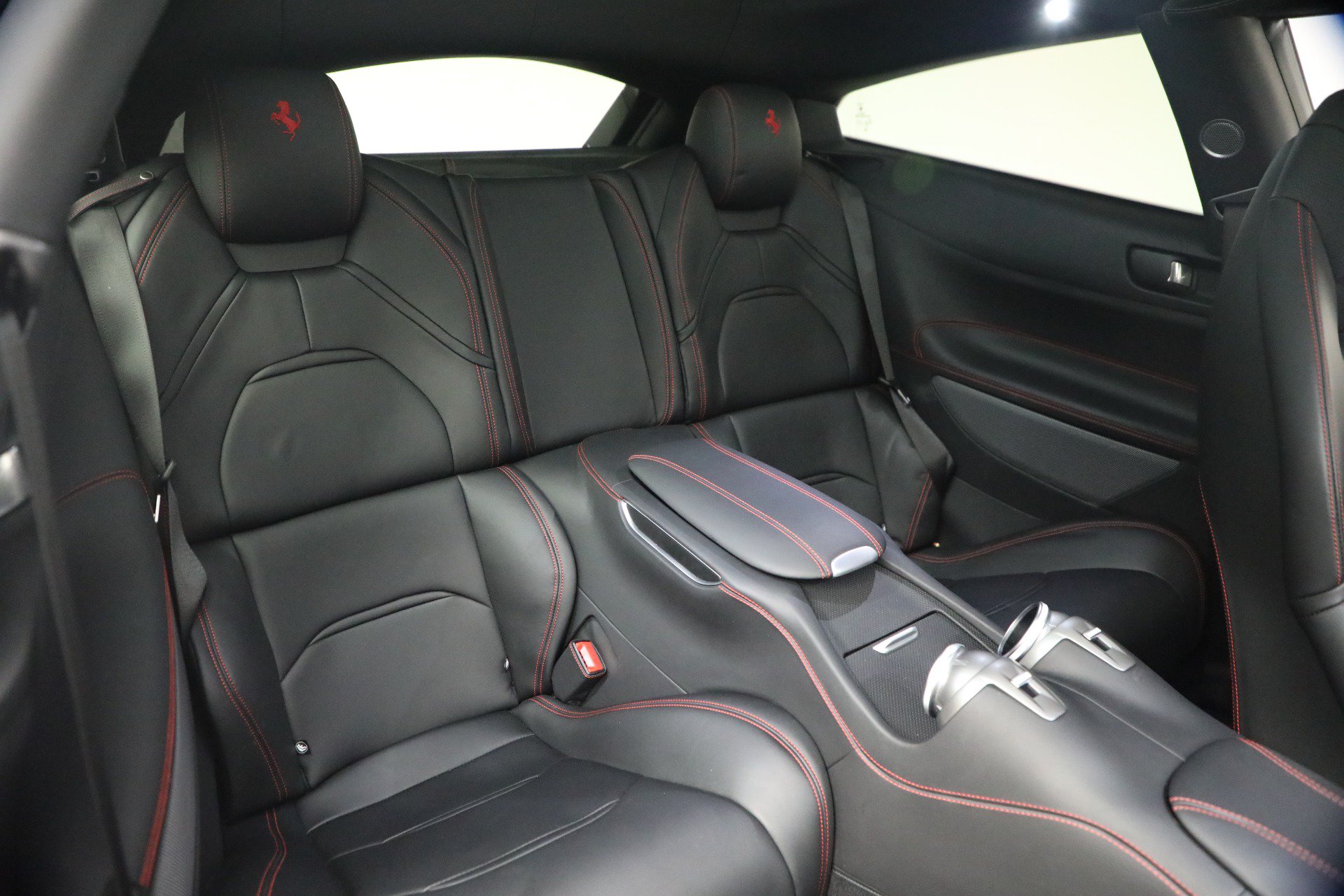 Certified 2018 Ferrari GTC4Lusso AWD/4WD image 21