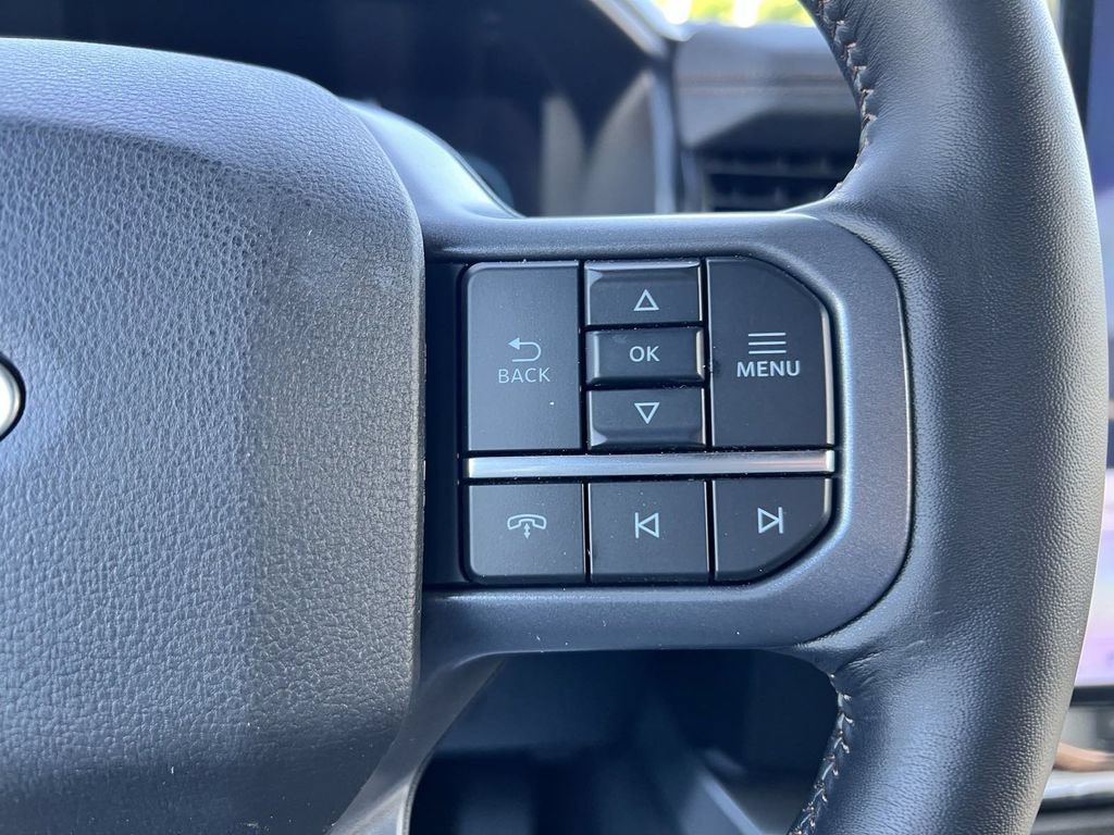 New 2023 Ford F150 Lightning Lariat AWD/4WD image 16
