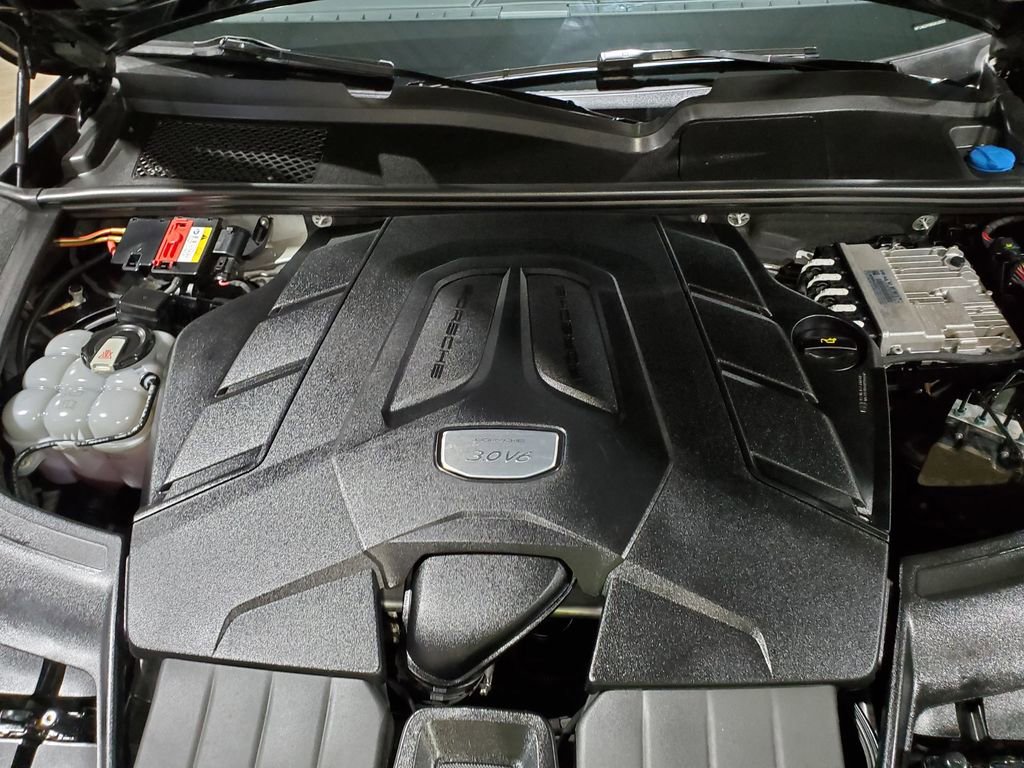 Used 2019 Porsche Cayenne AWD/4WD image 50