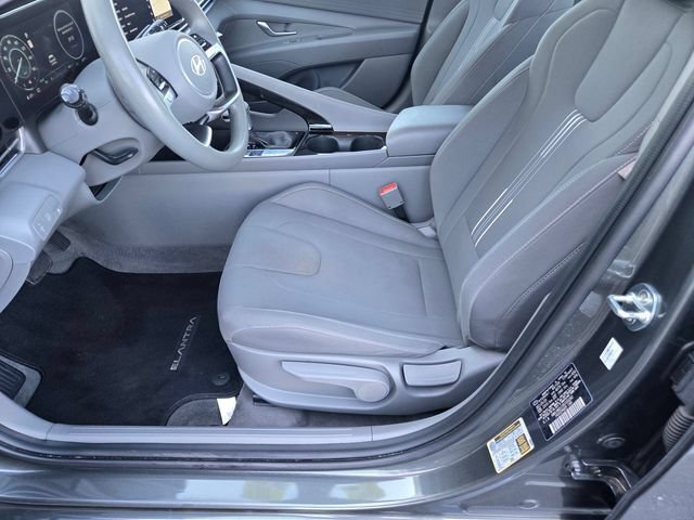 Used 2024 Hyundai Elantra Blue FWD image 20