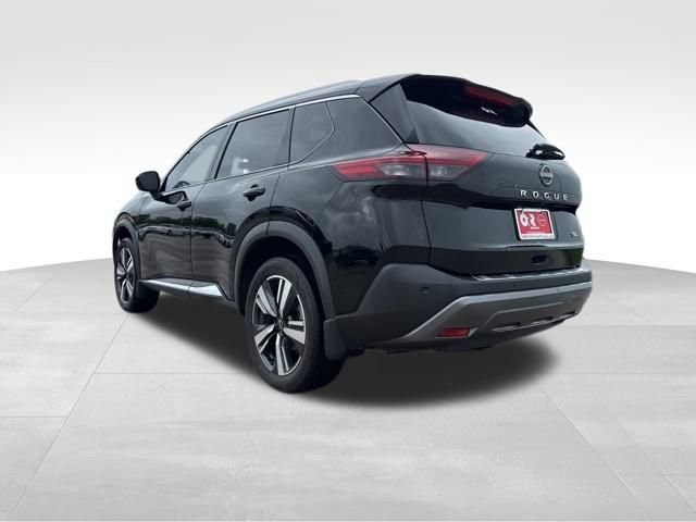 Used 2023 Nissan Rogue SL FWD image 5