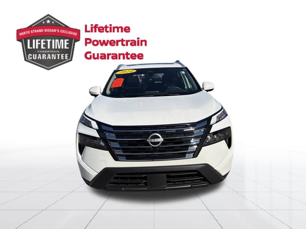 Used 2024 Nissan Rogue SV w/ SV Premium Package AWD/4WD image 10