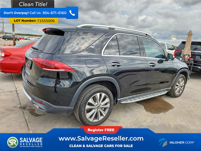 Used 2021 Mercedes-Benz GLE 350 w/ Premium Package image 4