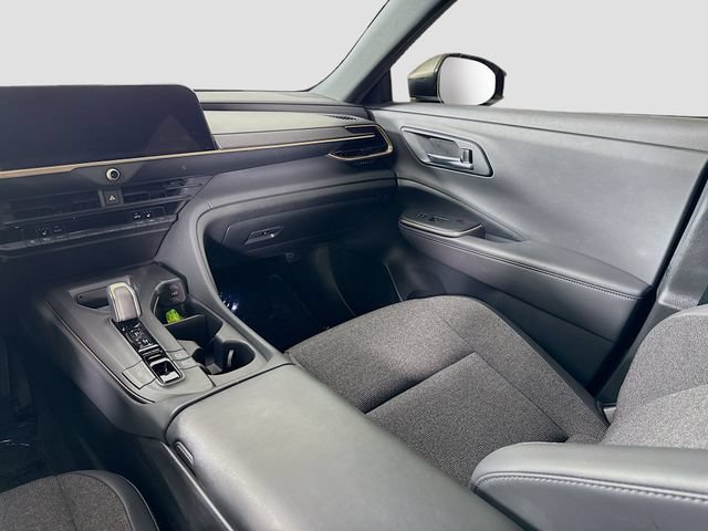 Certified 2023 Toyota Crown w/ Carpet Mat Package (TMS) AWD/4WD image 27
