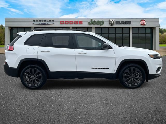 Used 2021 Jeep Cherokee Latitude Lux 80th Anniv w/ Quick Order Package 26U 80TH image 30