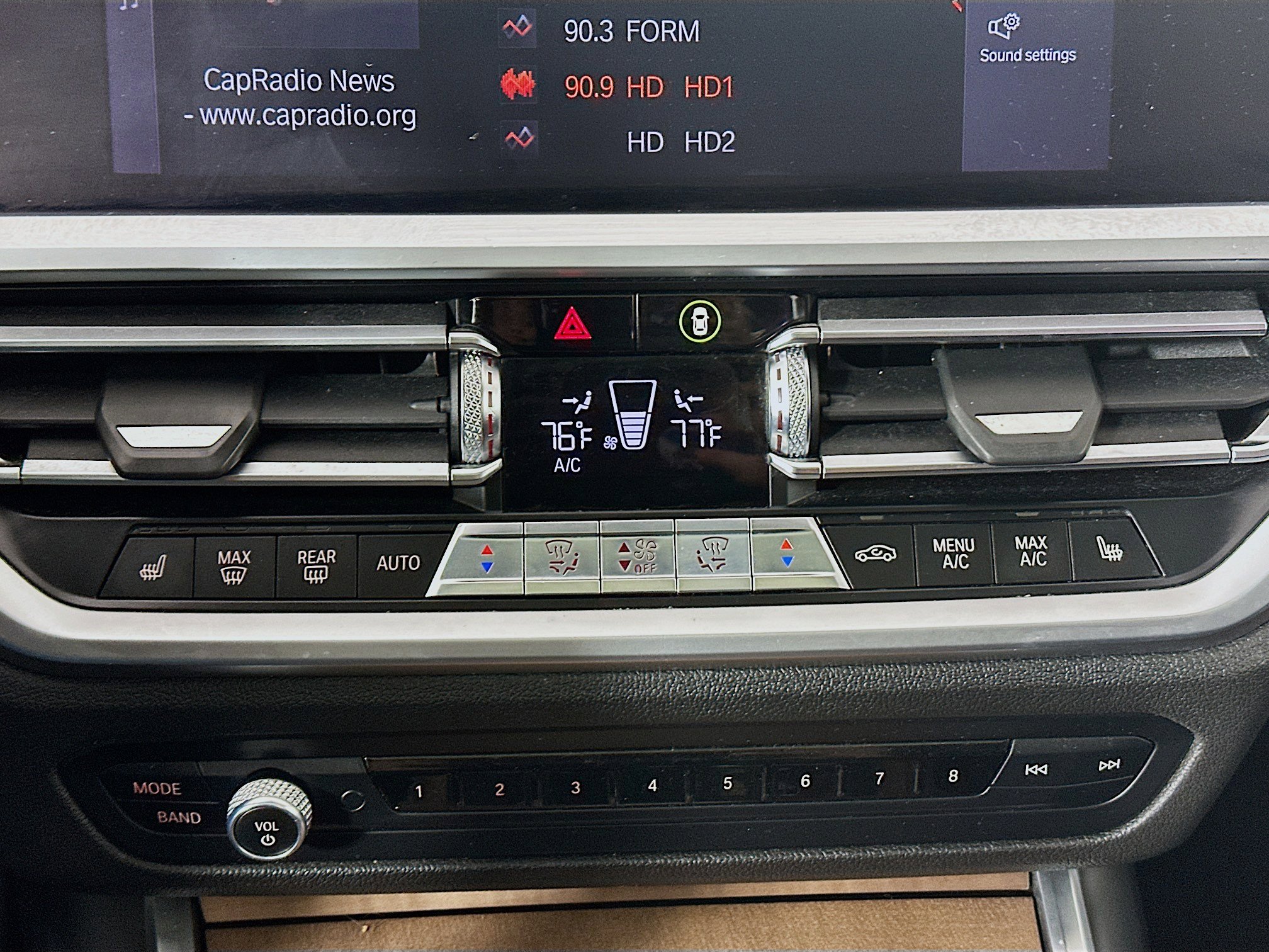 Used 2019 BMW 330i Sedan w/ Premium Package image 22