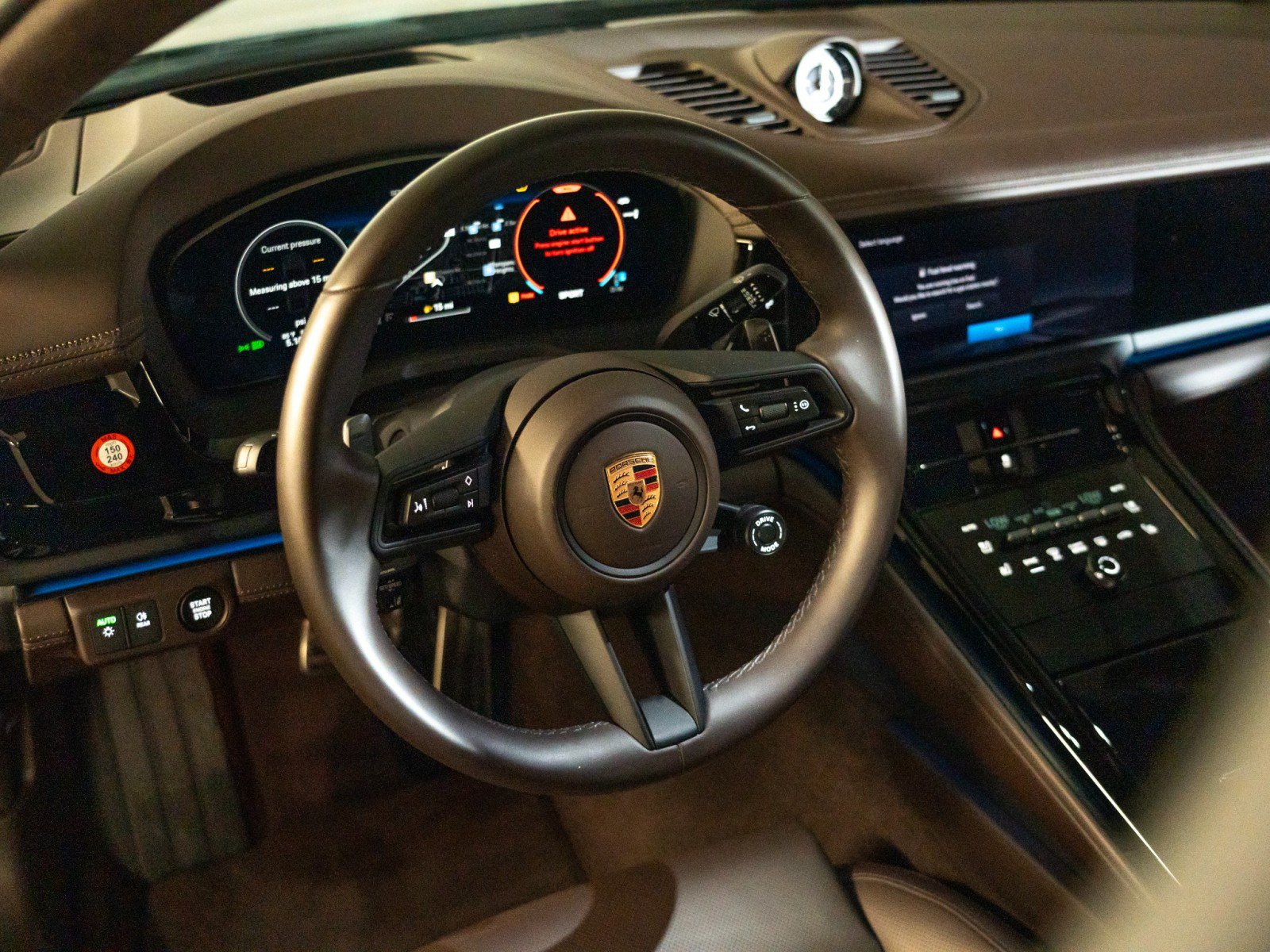 Certified 2026 Porsche Panamera GTS AWD/4WD image 14