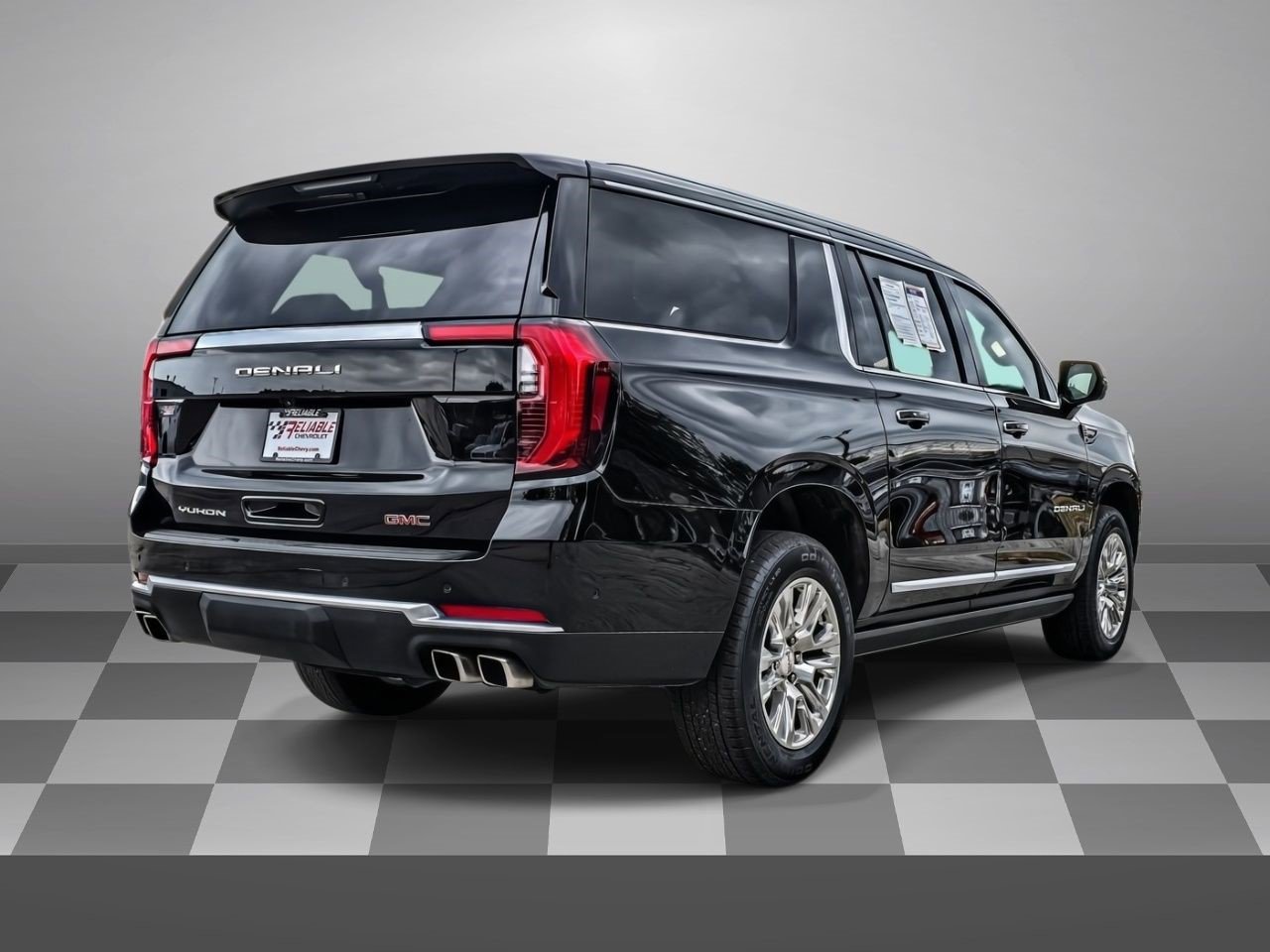 Certified 2025 GMC Yukon XL Denali w/ Sun & Power Step Package AWD/4WD image 6