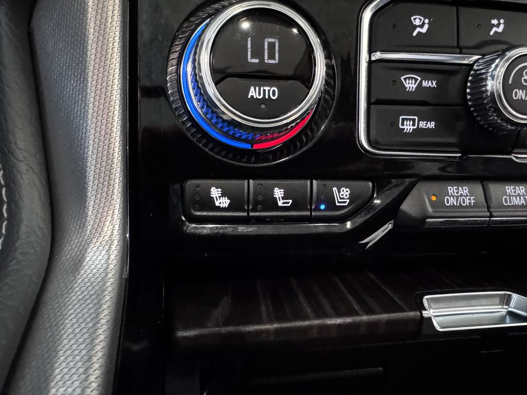 Certified 2024 GMC Yukon Denali AWD/4WD image 27