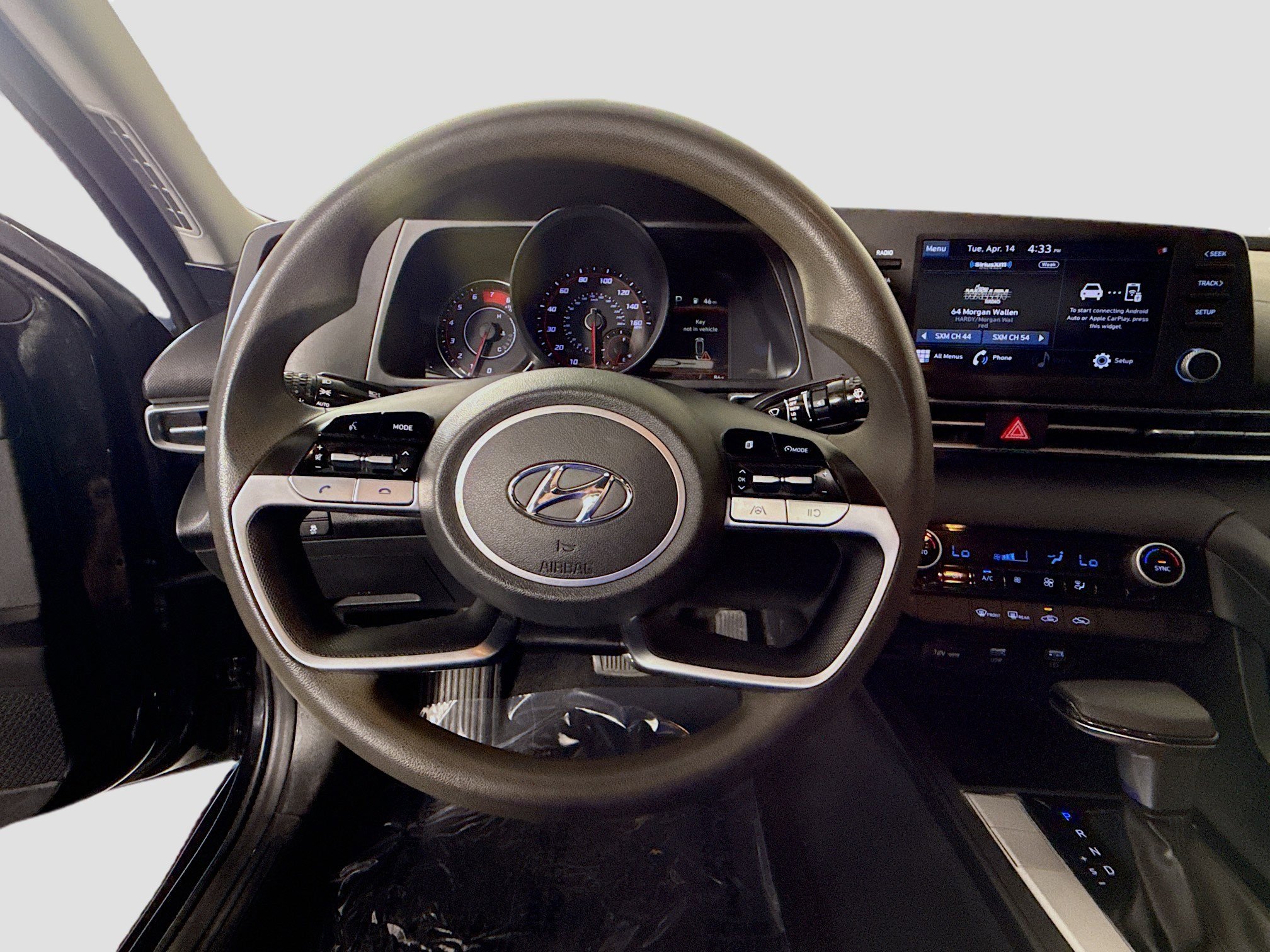 Used 2021 Hyundai Elantra SEL image 13