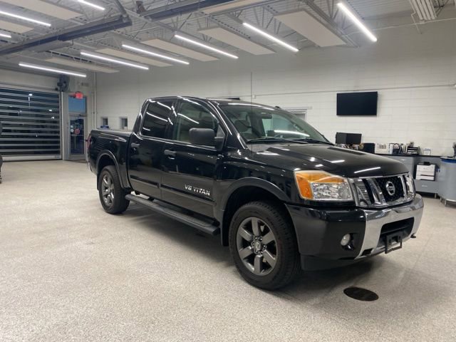 Used 2015 Nissan Titan SV w/ SV Value Truck Package image 3
