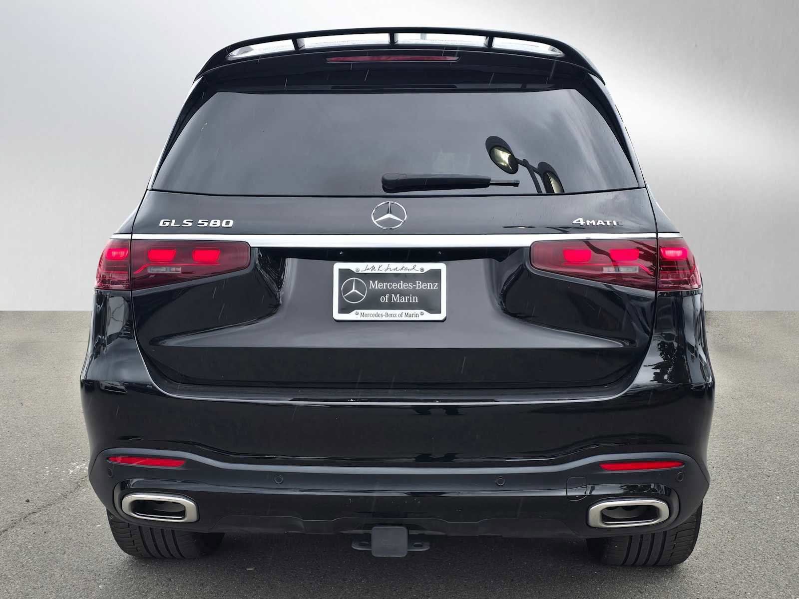 Used 2024 Mercedes-Benz GLS 580 4MATIC image 4