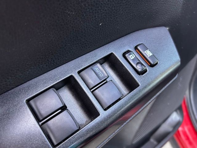 Used 2018 Toyota RAV4 XLE image 29