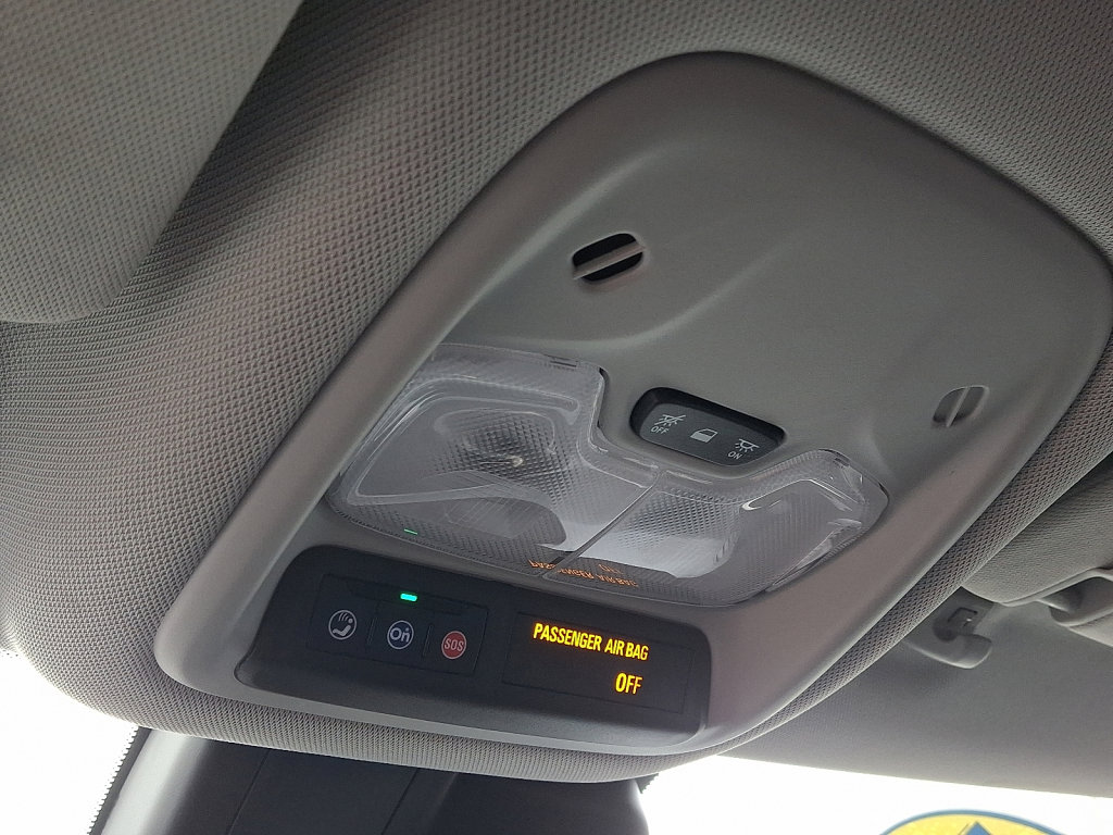 Used 2025 Chevrolet TrailBlazer LT image 32