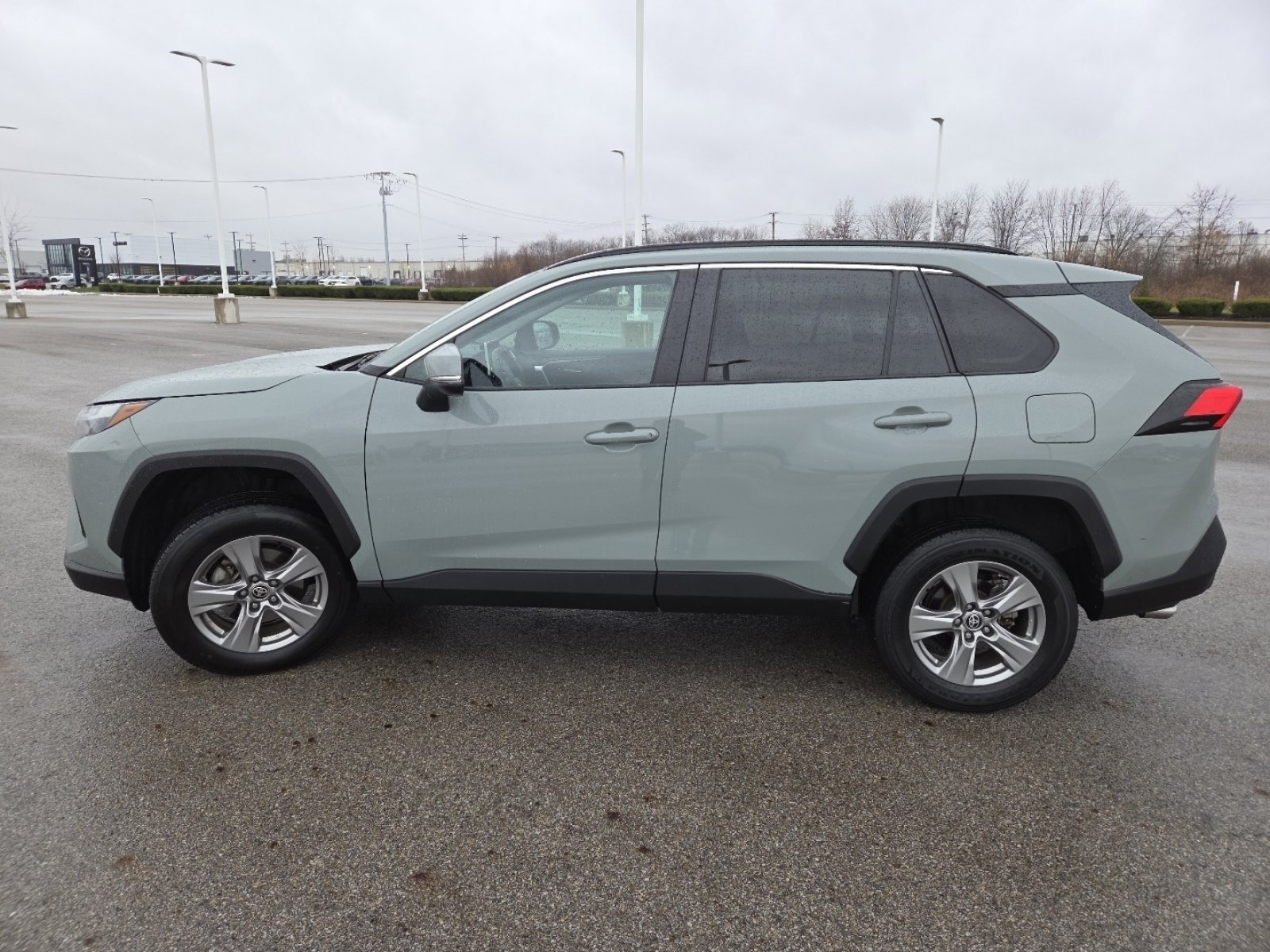 Used 2023 Toyota RAV4 XLE image 15