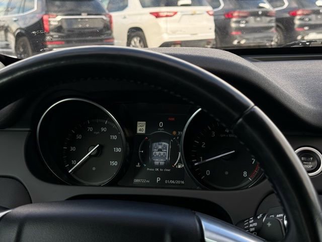 Used 2017 Land Rover Discovery Sport HSE image 8