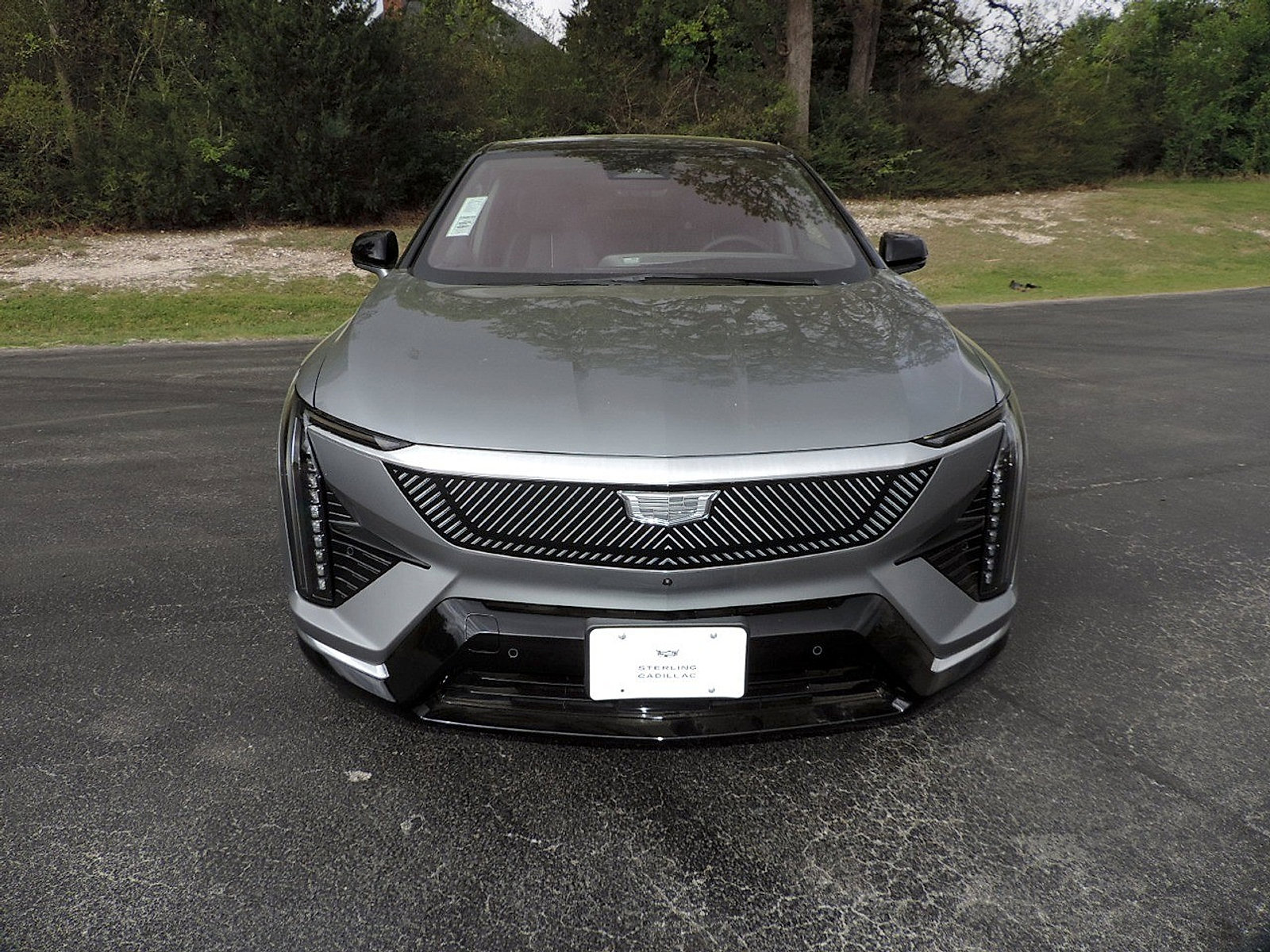 New 2026 Cadillac Optiq Luxury 2 AWD/4WD image 2