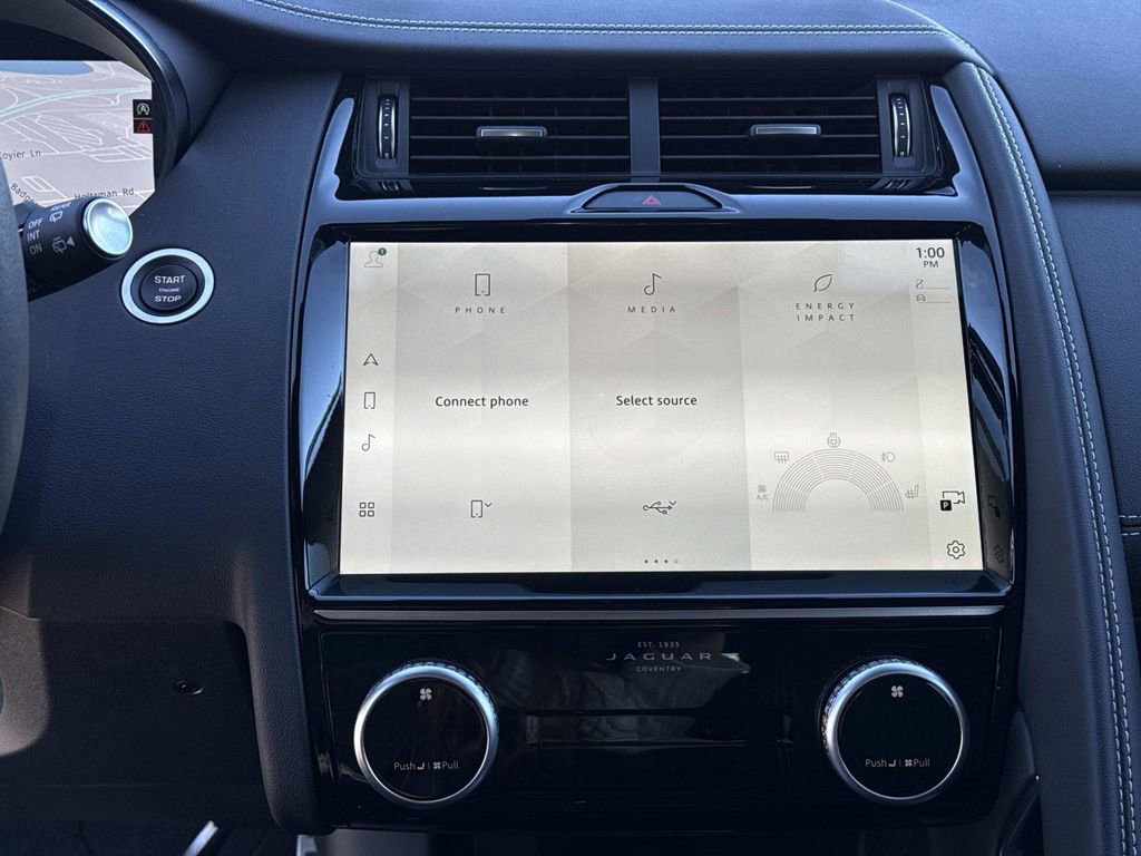 Used 2024 Jaguar E-PACE R-Dynamic SE image 23