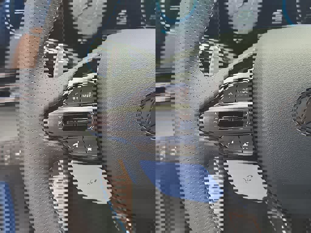 New 2026 Hyundai Elantra N FWD image 25