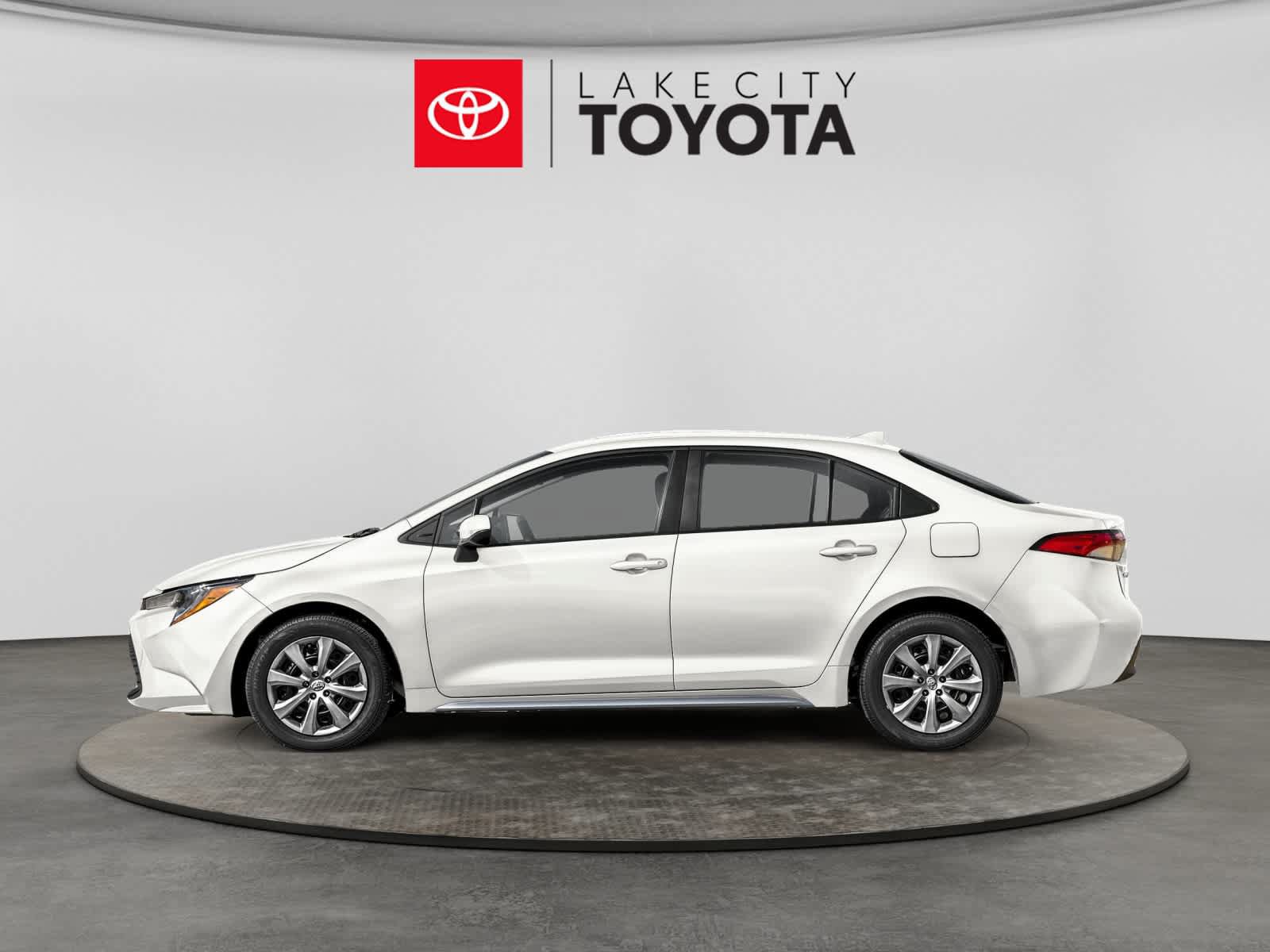 New 2027 Toyota Corolla LE FWD image 3