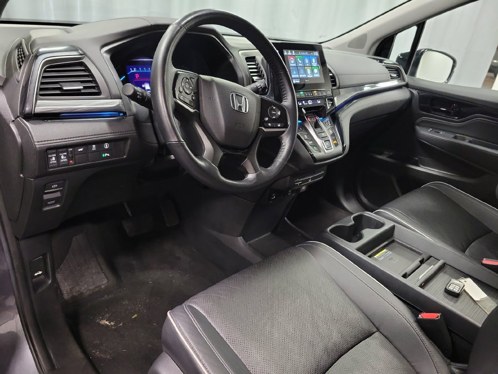 Used 2023 Honda Odyssey Elite image 16