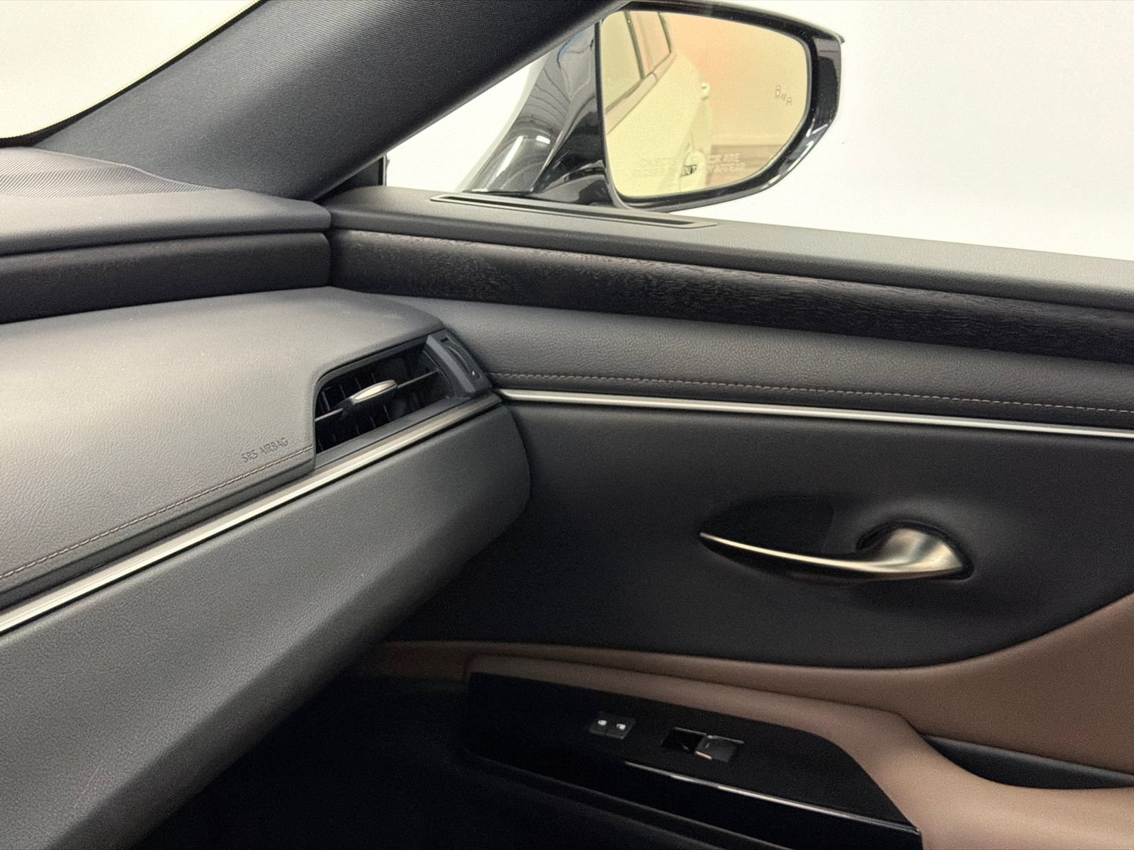 Used 2023 Lexus ES 250 w/ Premium Package AWD/4WD image 27