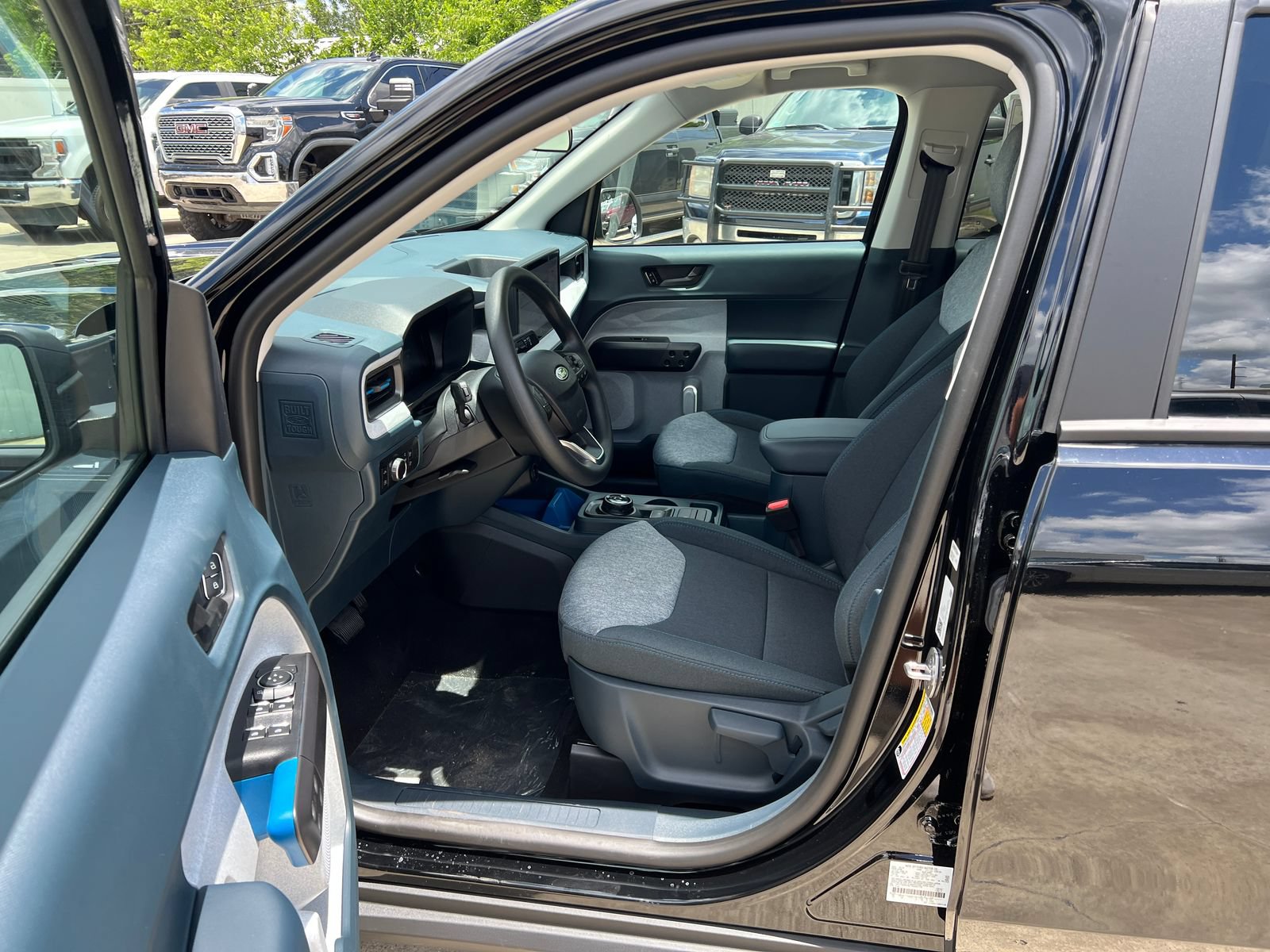 New 2026 Ford Maverick XLT FWD image 9
